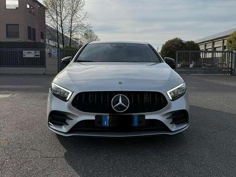 Usado Mercedes A200 Premium 150 CV (110 kW) 2021 Berlina