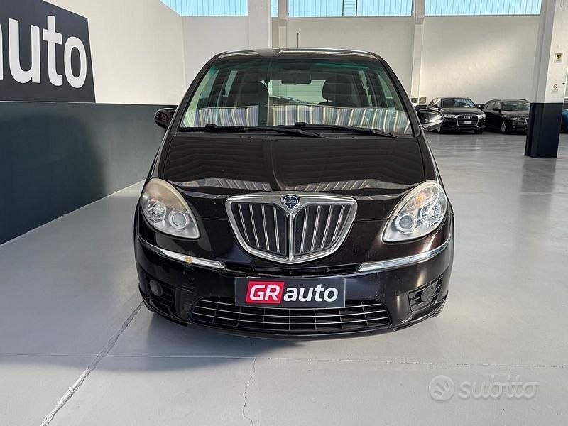 Usata Lancia Musa 77 CV (56 kW) 2010 Other Monovolume