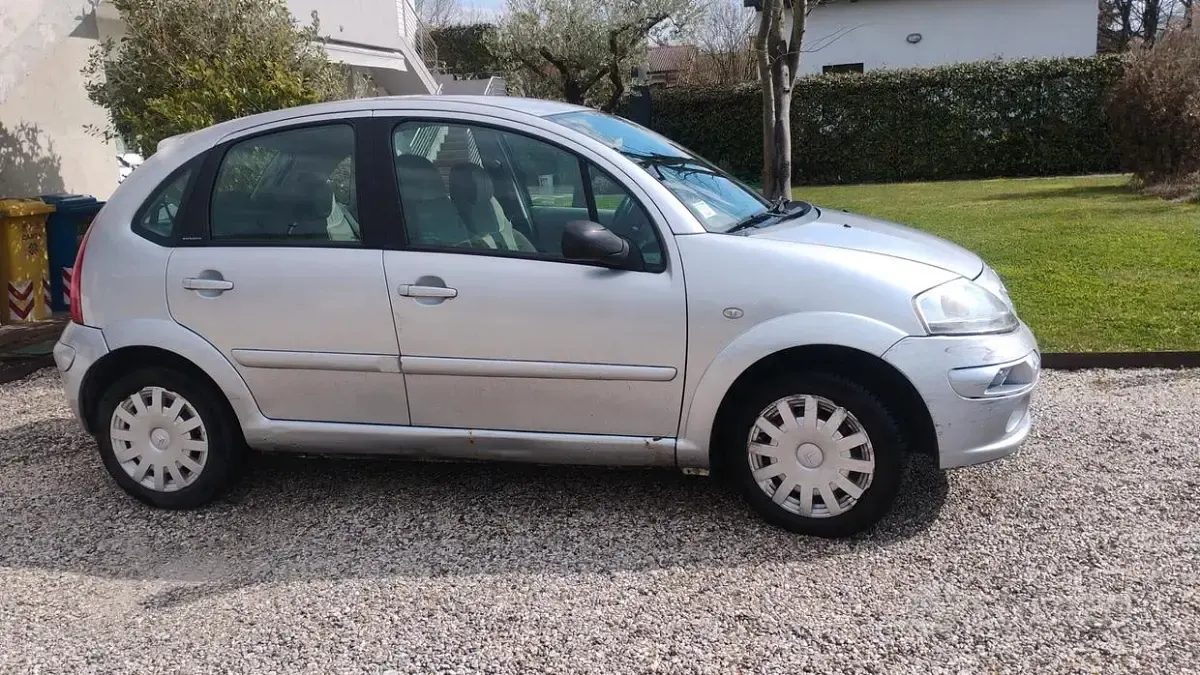 Usata Citroën C3 Elegance 73 CV (53 kW) 2004 Grigio Berlina