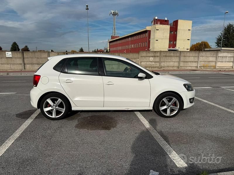 Occasion VW Polo 95 ch (69 kW) 2011 Blanc Berline