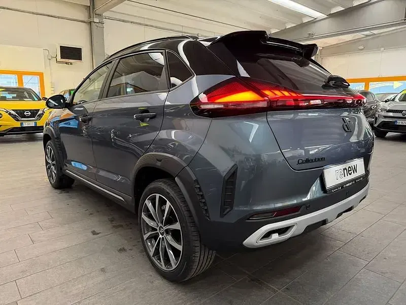 Usado Renault Clio V Techno 91 HP (66 kW) 2025 Cinzento Citadino