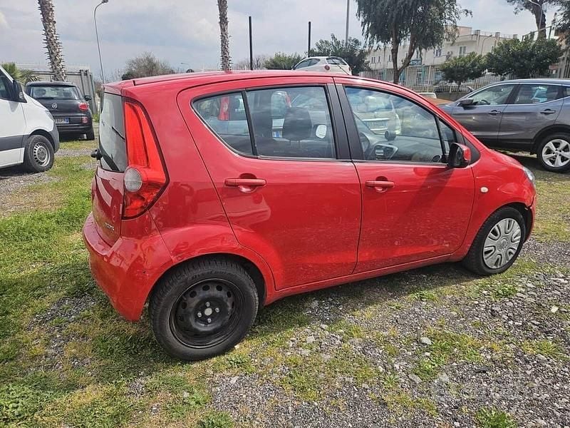 Usata Opel Agila Enjoy 65 CV (47 kW) 2009 Rosso Utilitaria