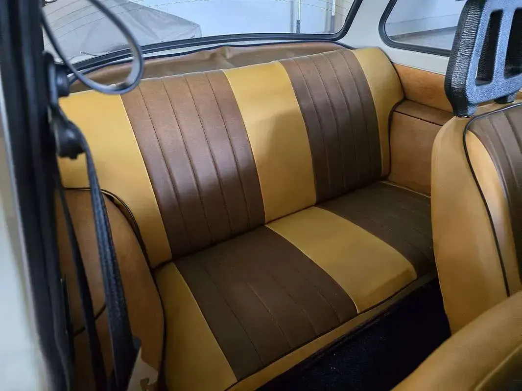 Usata Trabant 601 26 CV (19 kW) 1989 Bianco Berlina