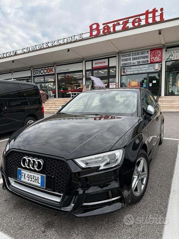 Usata Audi A3 Comfort 116 CV (85 kW) 2017 Nero Berlina