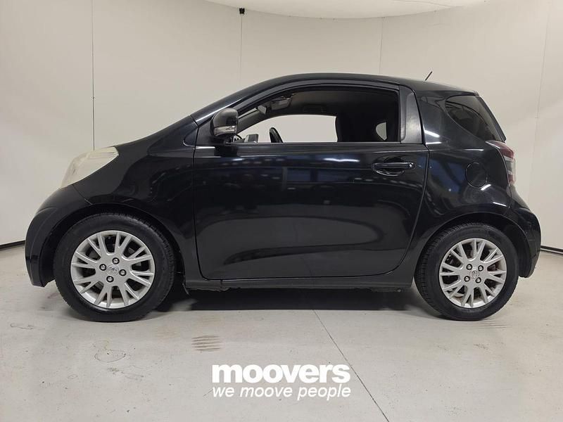 Usata Toyota iQ 68 CV (50 kW) 2009 Nera Utilitaria