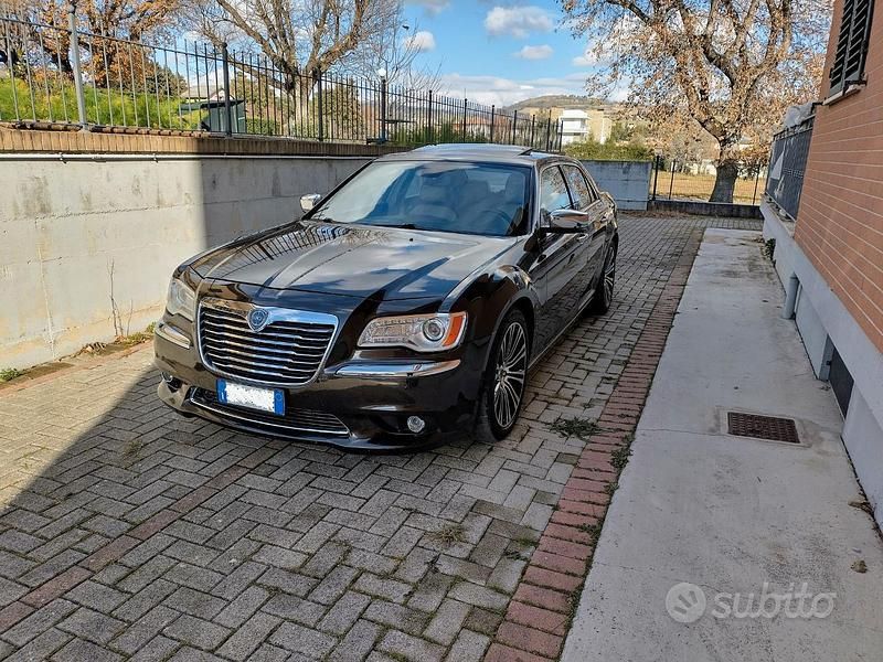 Usata 2011 Lancia Thema Tre volumi | 10.000 € (Ottimo prezzo) - Immagine 1/4