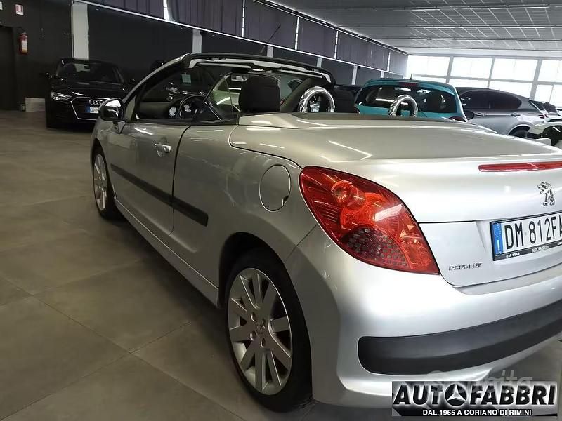 Gebraucht Peugeot 207 CC 110 PS (80 kW) 2008 Cabrio