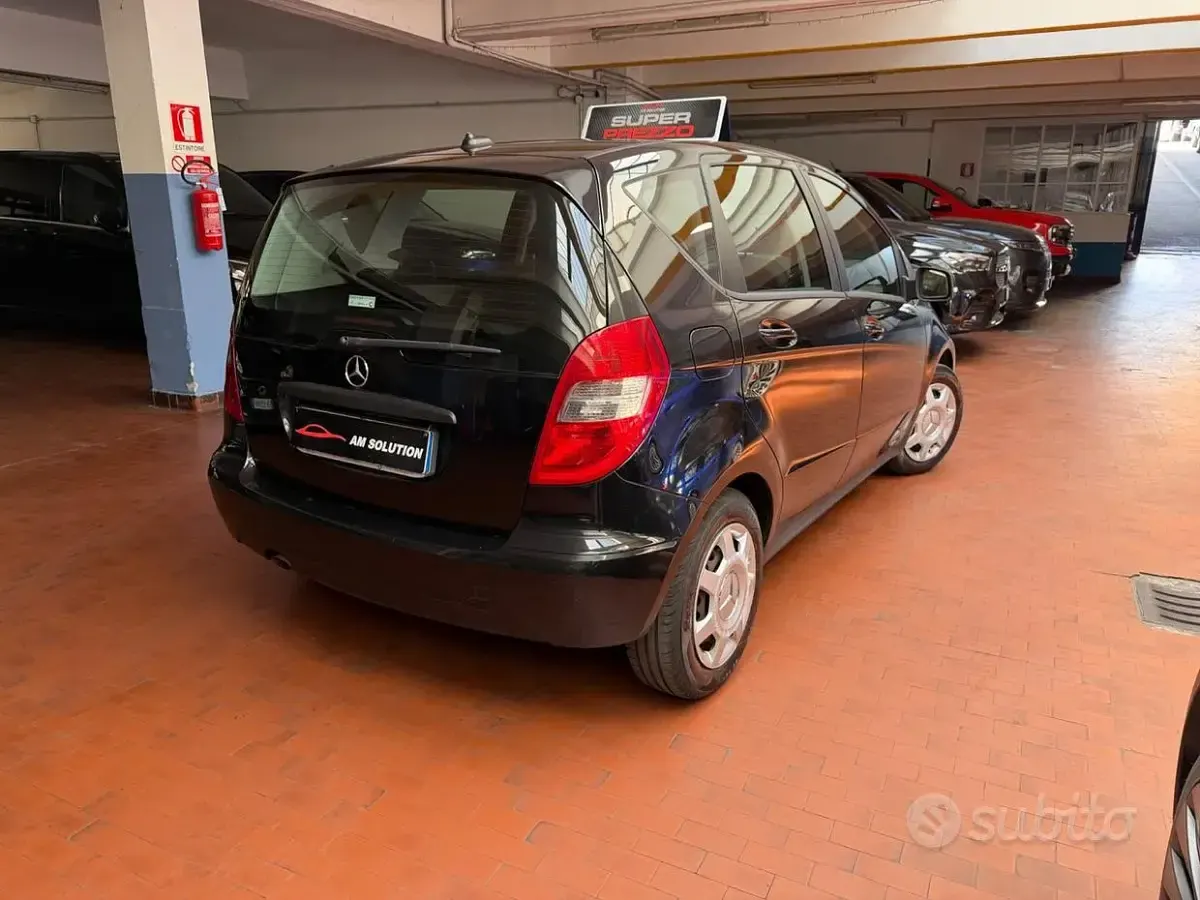 Occasion Mercedes A160 95 ch (69 kW) 2011 Noir Berline