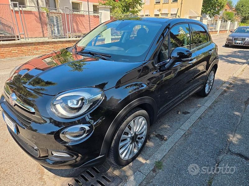 Nero Usata 2017 Fiat 500X Lounge SUV | 14.699 € (Cara) - Immagine 1/4