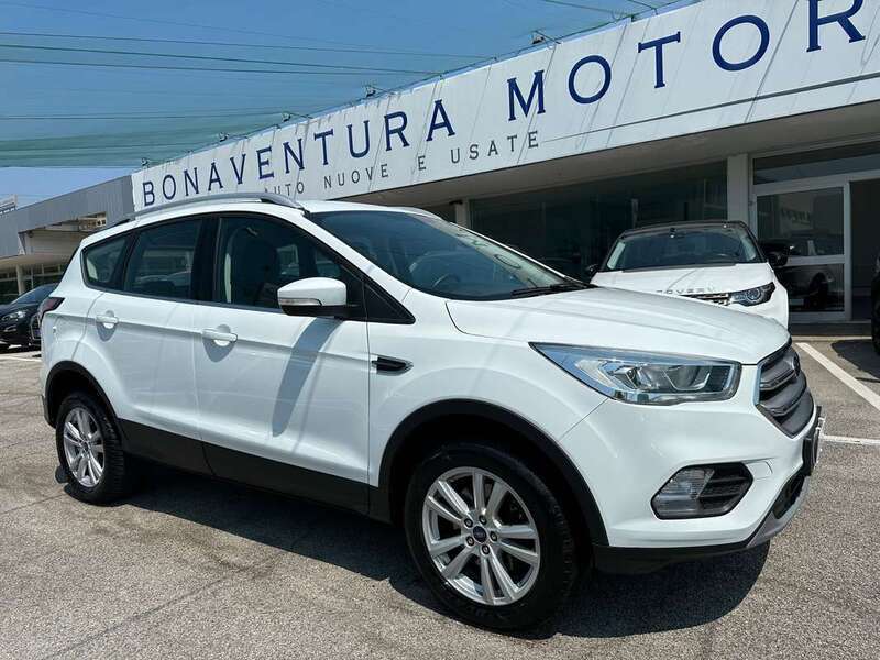 Usato 2019 Ford Kuga 2.0 Diesel 150 CV (21.500 €)