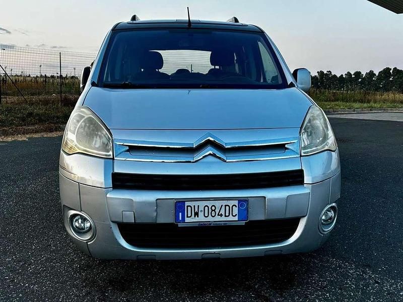 Argento Usata 2009 Citroën Berlingo Monovolume | 4800 € (Ottimo prezzo) - Immagine 1/4