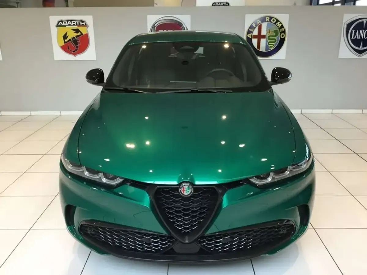 Usata Alfa Romeo Tonale Ti 131 CV (96 kW) 2023 Verde SUV