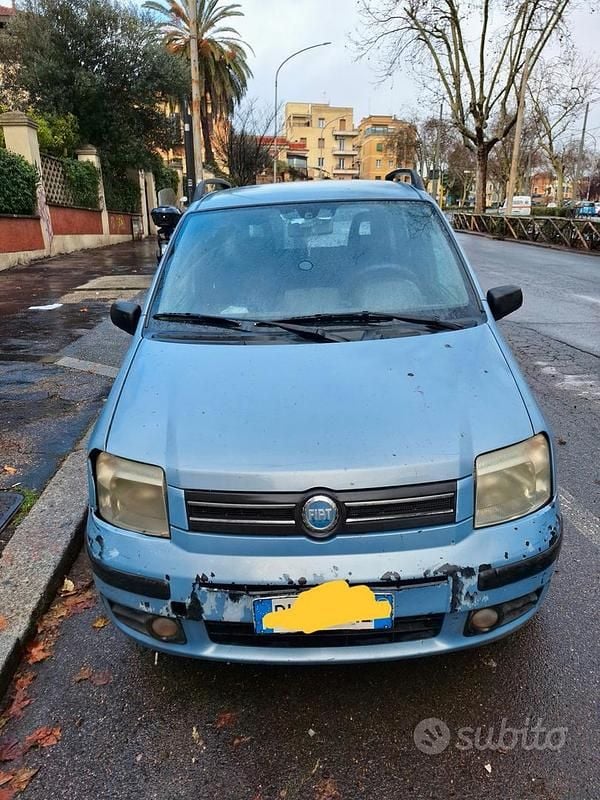 Begagnad Fiat Panda Emotion 60 HK (44 kW) 2007 Halvkombi