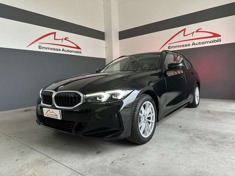 Usata BMW 320 190 CV (139 kW) 2023 Black sapphire metallic Station wagon