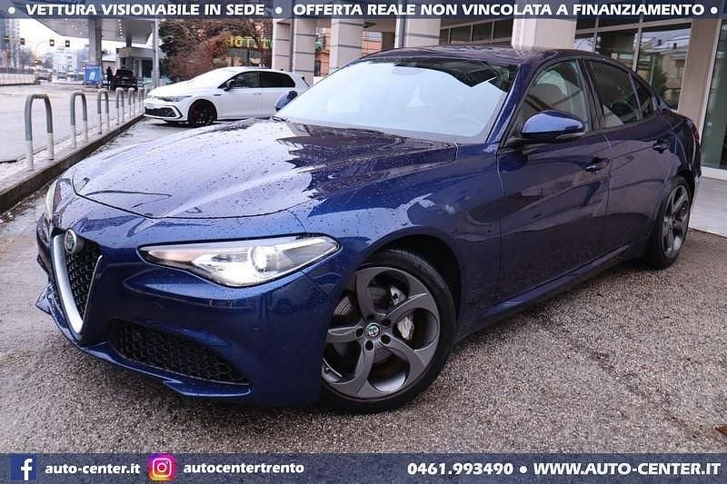 Usata Alfa Romeo Giulia Super 200 CV (147 kW) 2017 Blu Berlina