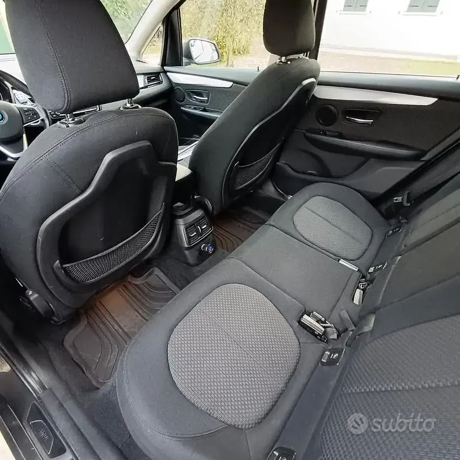 Usata BMW 218 136 CV (100 kW) 2016 Grigio Monovolume