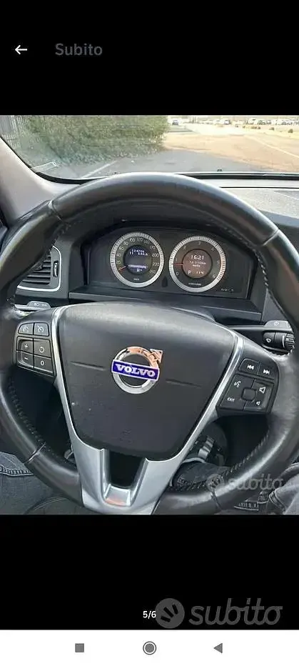 Usata Volvo S60 163 CV (119 kW) 2010 Grigio Berlina