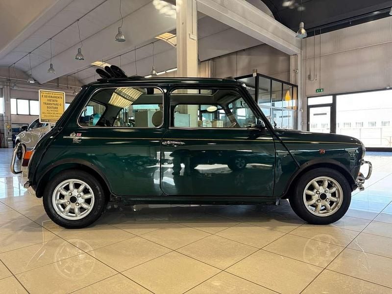 Usata Mini 1300 Classic 53 CV (38 kW) 1996 Verde Utilitaria