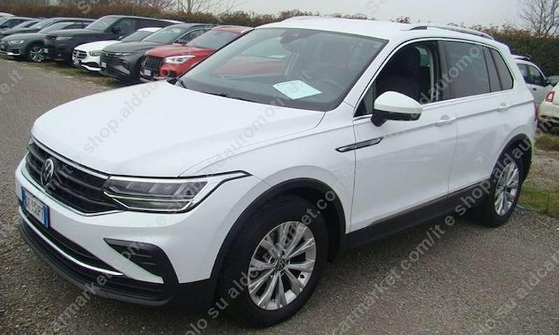 Usata VW Tiguan Life 150 CV (110 kW) 2021 Bianco SUV