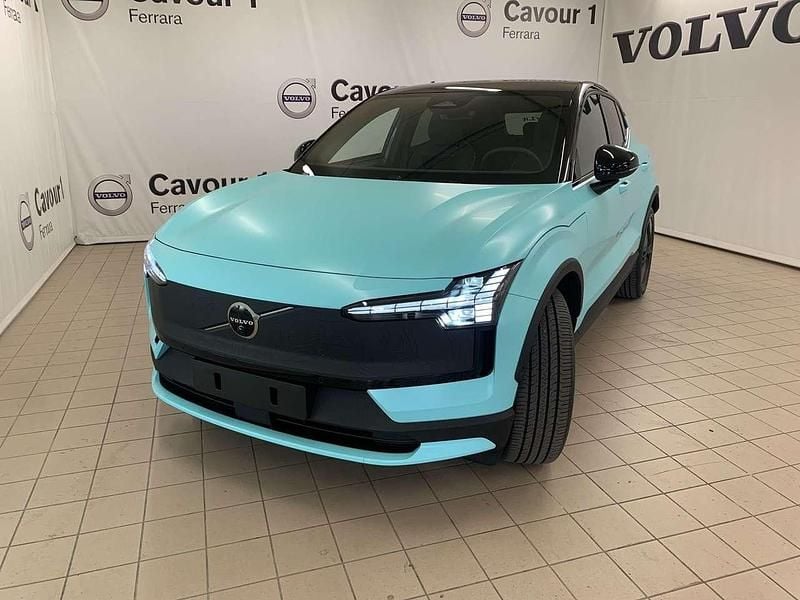 Usata Volvo EX30 CC Performance 114 kW (156 CV) 2025 Other SUV