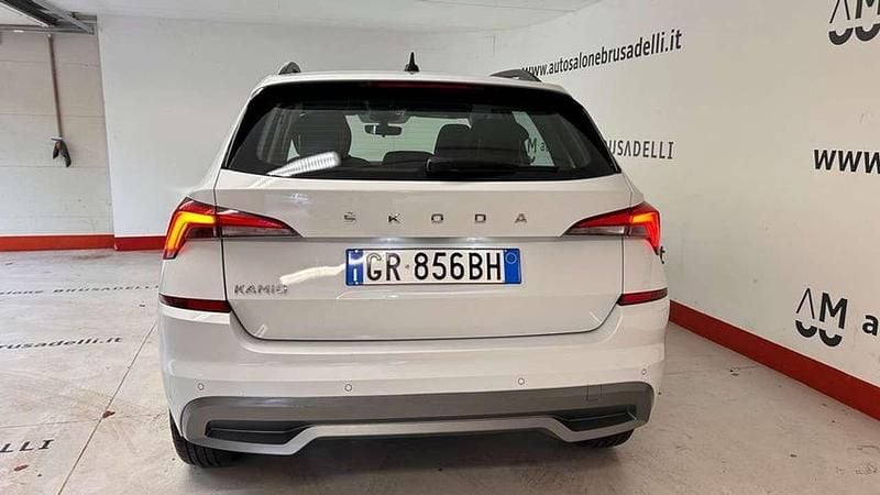Usata Skoda Kamiq Ambition 95 CV (69 kW) 2023 Bianco luna SUV