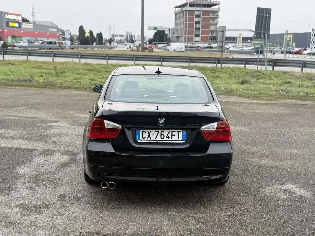 Usata BMW 330 M Sport 231 CV (169 kW) 2005 Berlina