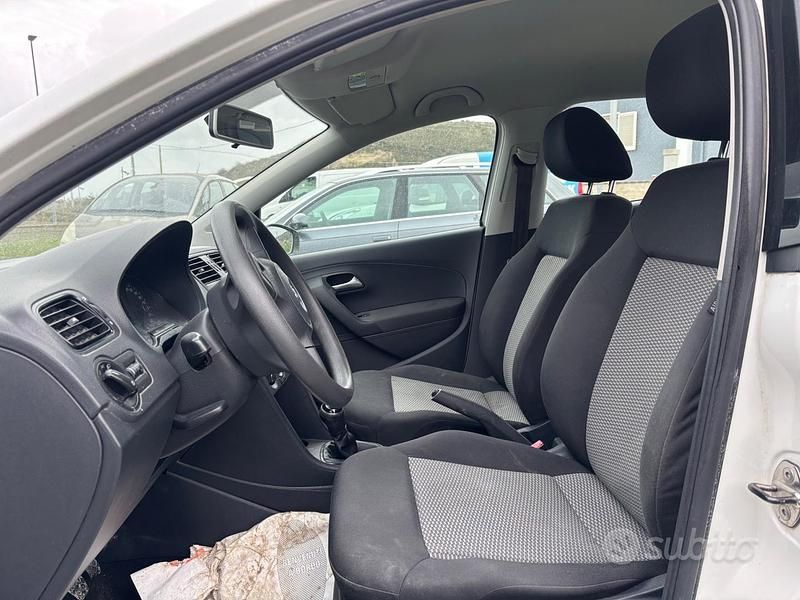 Usata VW Polo United 74 CV (54 kW) 2013 Bianco Utilitaria