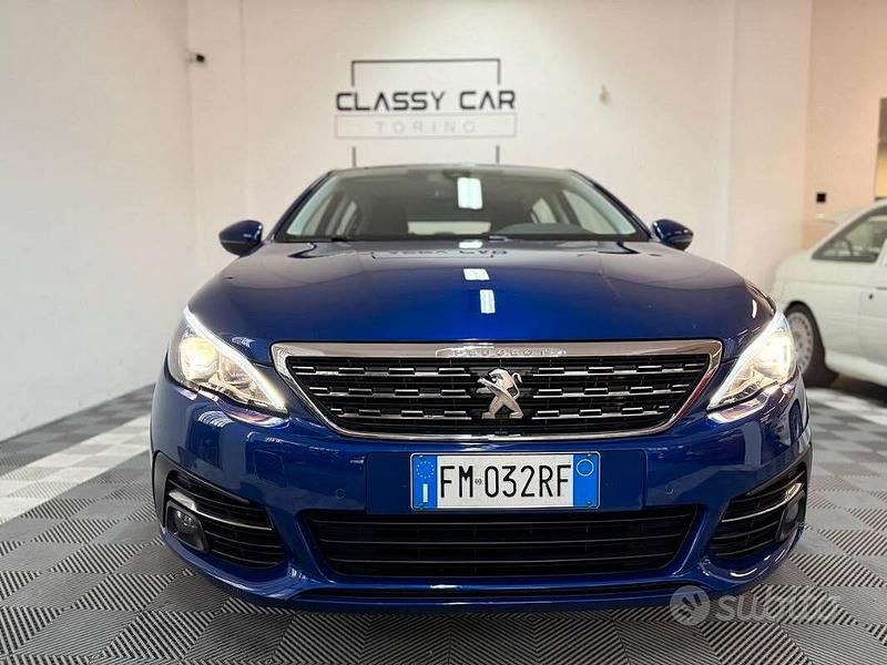 Usata Peugeot 308 Allure 131 CV (96 kW) 2017 Blu magnetic Berlina