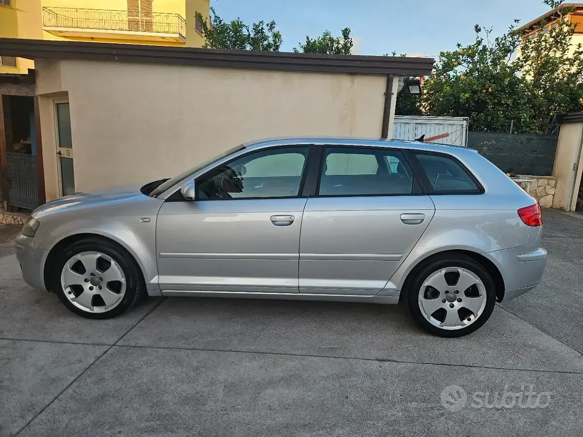 Usata Audi A3 105 CV (77 kW) 2007 Grigio Utilitaria