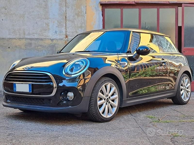 Usado Mini Cooper Hype 136 HP (100 kW) 2019 Preto Citadino