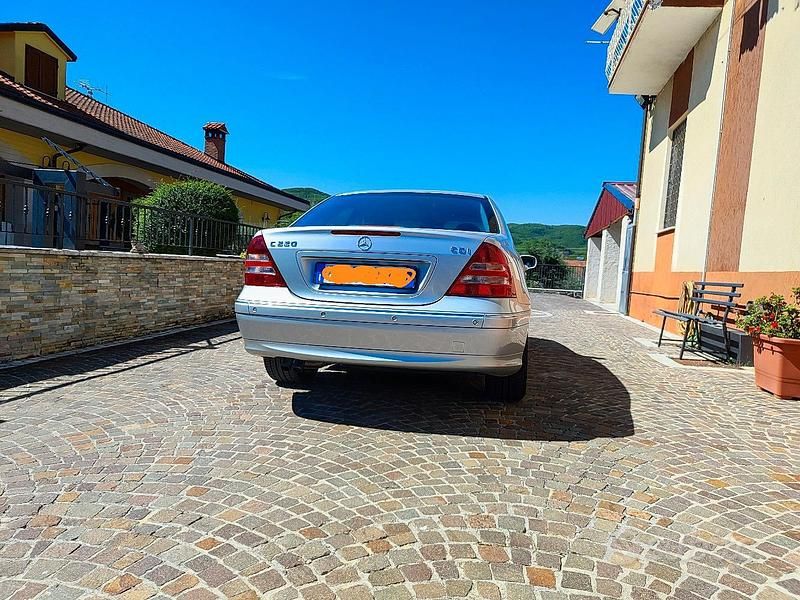 Usata Mercedes C220 2004 Grigio Berlina