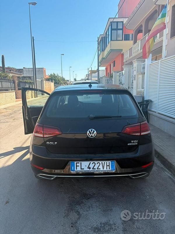 Usata VW Golf VII 110 CV (80 kW) 2017 Nero Utilitaria