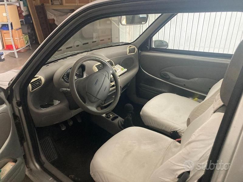 Usata Fiat 600 2007 Grigio Utilitaria