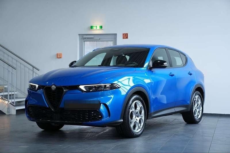Other Usata 2023 Alfa Romeo Tonale Sprint SUV | 24.900 € (Super prezzo) - Immagine 1/4