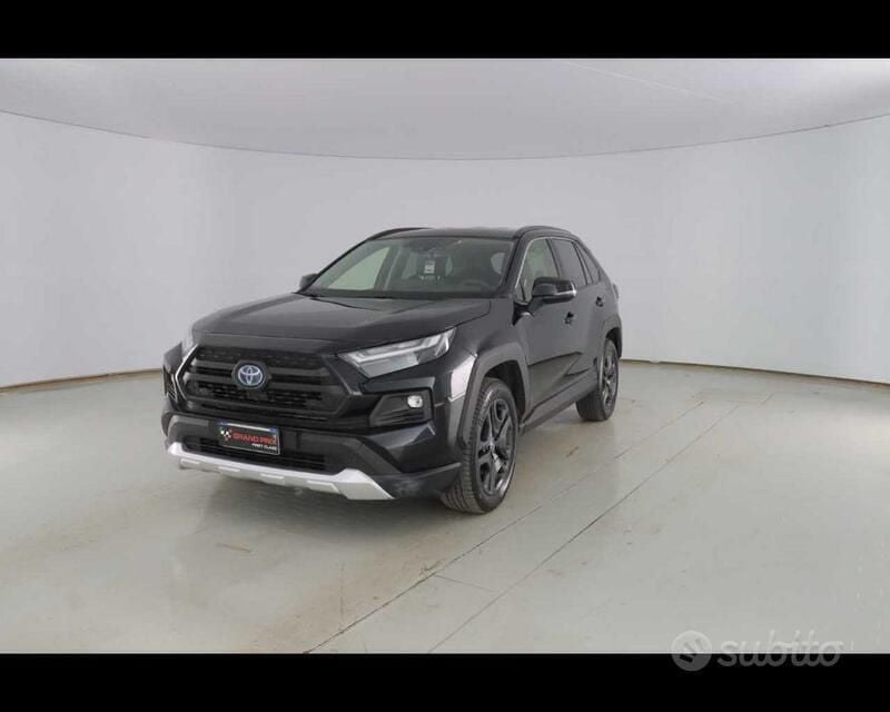 Nero Usata 2023 Toyota RAV4 Hybrid SUV | 34.400 € (Buon prezzo) - Immagine 1/4