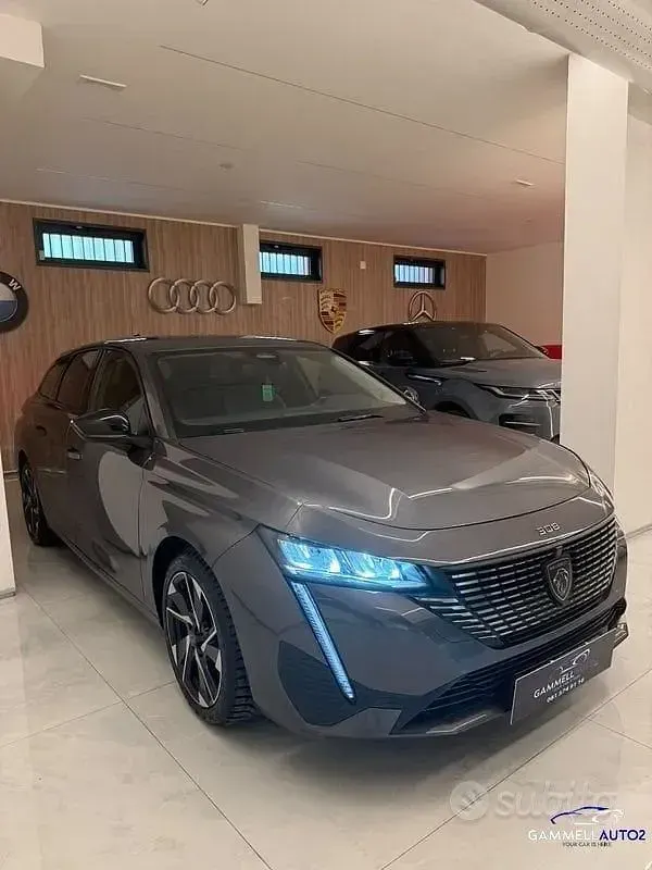 Usata Peugeot 308 Allure 130 CV (95 kW) 2023 Grigio Station wagon