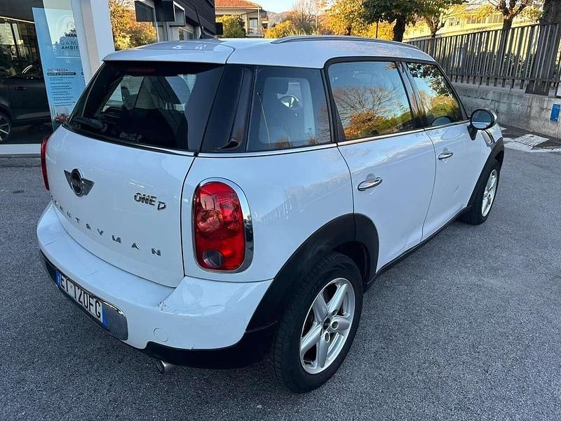 Usata Mini One D Countryman 90 CV (66 kW) 2013 Bianco SUV