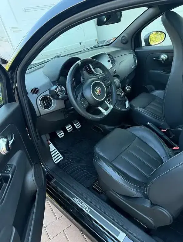 Usata Abarth 595 Turismo 165 CV (121 kW) 2019 Nero Utilitaria