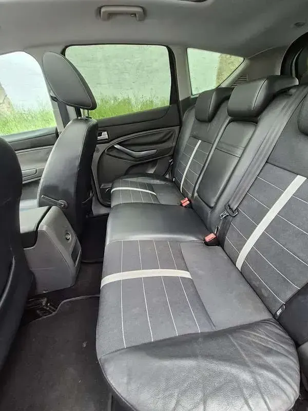 Usata Ford Kuga Titanium 136 CV (100 kW) 2010 SUV