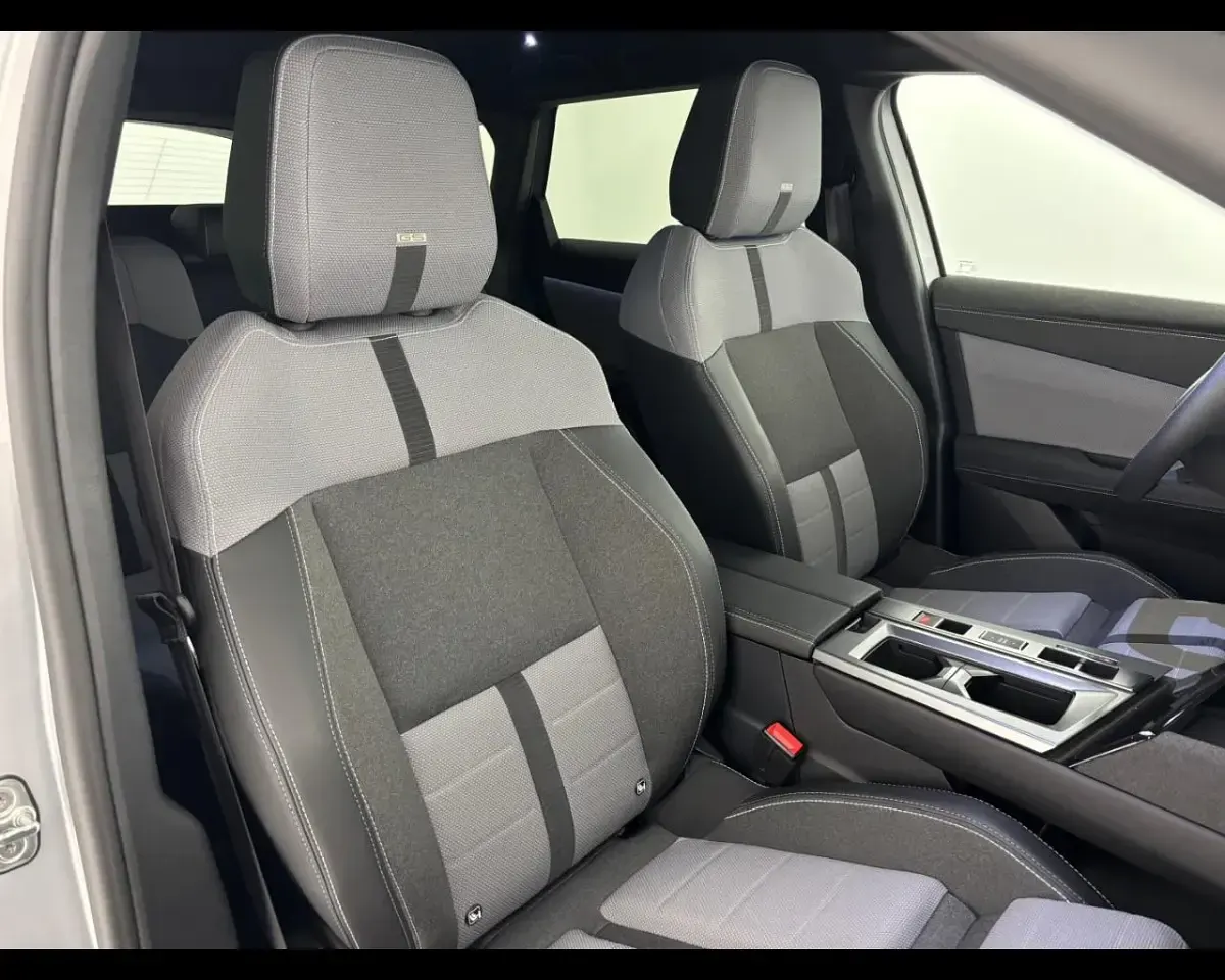 Usata Opel Grandland X 136 CV (100 kW) 2025 Argento SUV