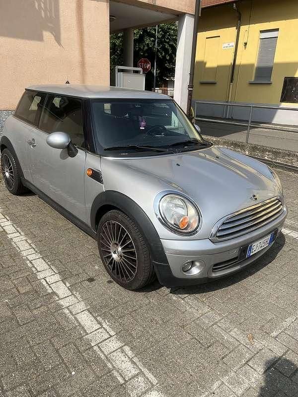 Usata Mini Cooper Chili 120 CV (88 kW) 2007 Utilitaria