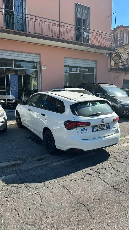 Usata Fiat Tipo Street 95 CV (69 kW) 2019 Bianco Station wagon