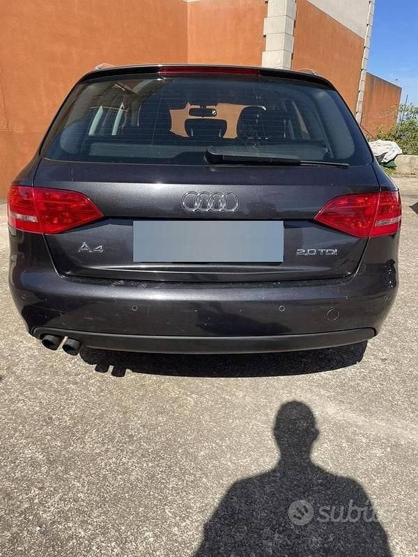 Usata Audi A4 120 CV (88 kW) 2009 Nero Station wagon