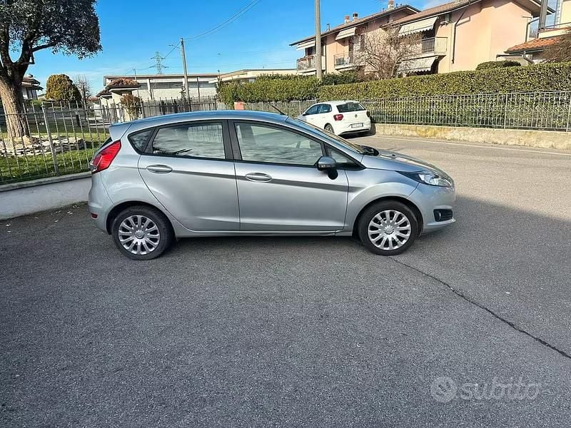 Usata Ford Fiesta 2013 Grigio Utilitaria