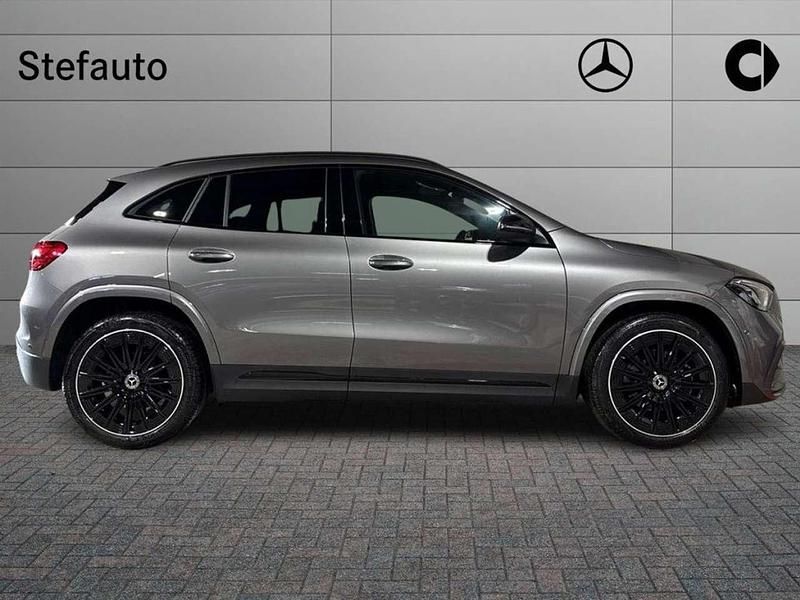 Nuova Mercedes GLA180 Advanced Plus 116 CV (85 kW) 2026 Grigio montagna SUV