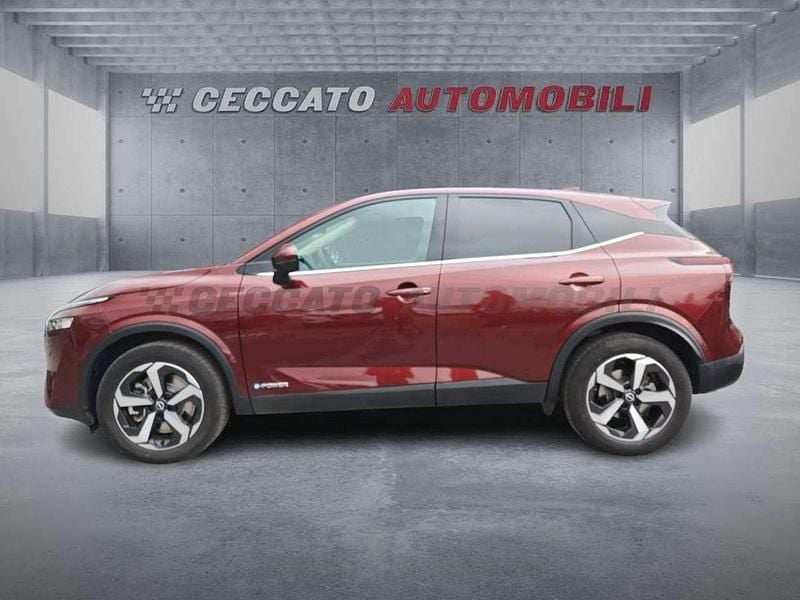 Usata Nissan Qashqai N-Connecta 158 CV (116 kW) 2022 Rosso SUV