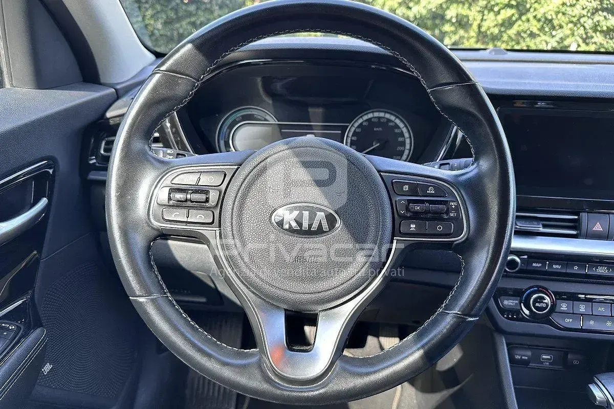 Gebraucht Kia Niro Style 105 PS (77 kW) 2021 Blau SUV