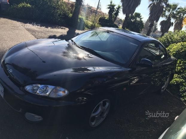 Hyundai coupe 1998