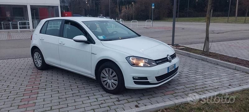 Usata VW Golf VII 110 CV (80 kW) 2015 Bianco Berlina