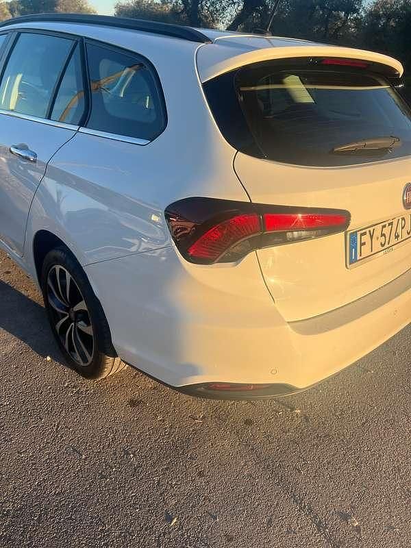 Usata Fiat Tipo Lounge 120 CV (88 kW) 2019 Station wagon